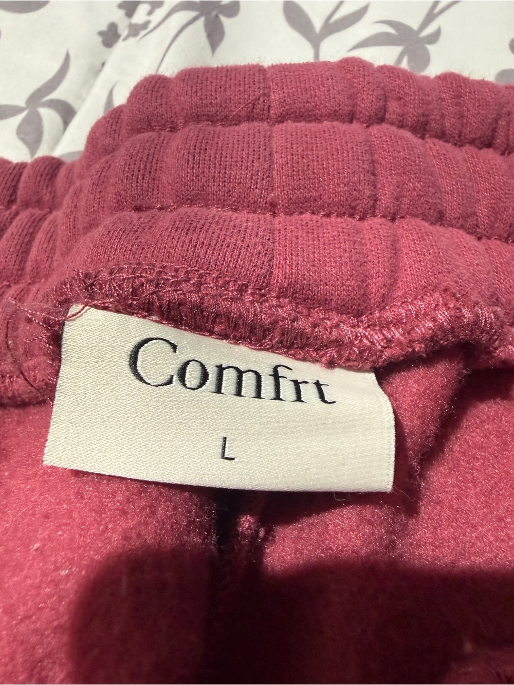 Comfrt Women’s Maroon Rose Sweatpants - Picture 2 of 2